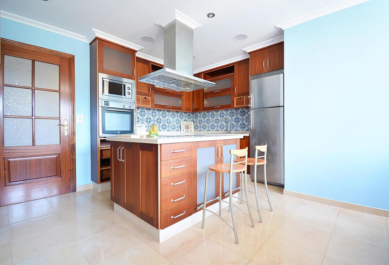 Galihost - Casa Con Precioso Jardin En Vilanova De Arousa 外观 照片